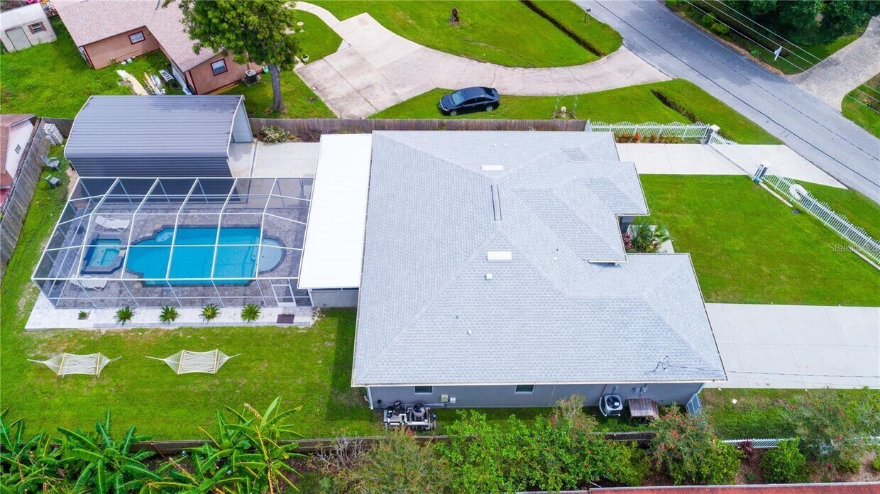 Foto principal - 5816 Little River Dr