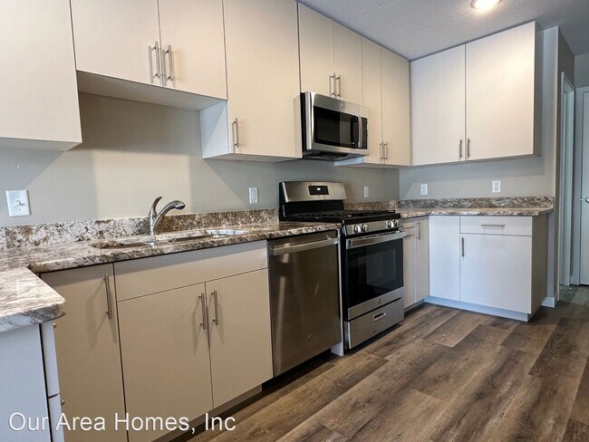 Building Photo - 3 br, 3 bath House - 6162 Manchester Ave NE
