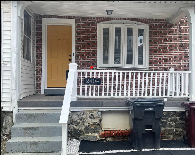 Primary Photo - 2404 Carter St