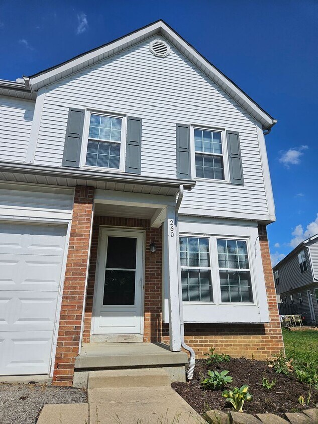 260 Richards Cir Unit 260RICH, Delaware, OH 43015 Room for Rent in