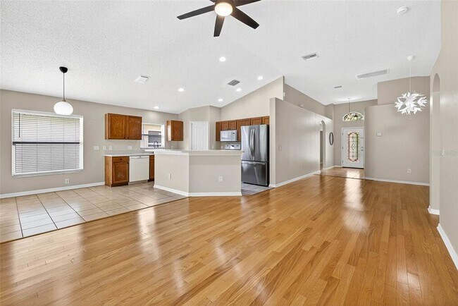 Building Photo - 13411 Staghorn Rd