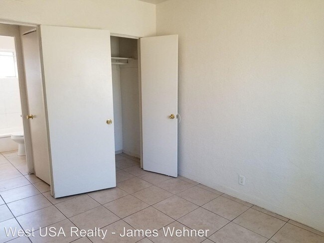 Foto del edificio - 833 E Turney Ave