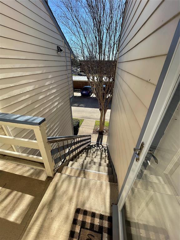 Building Photo - 1603 Marsh Ln