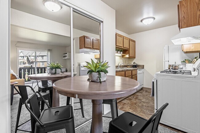 Cocina de los apartamentos Creekwood - Creekwood Apartments