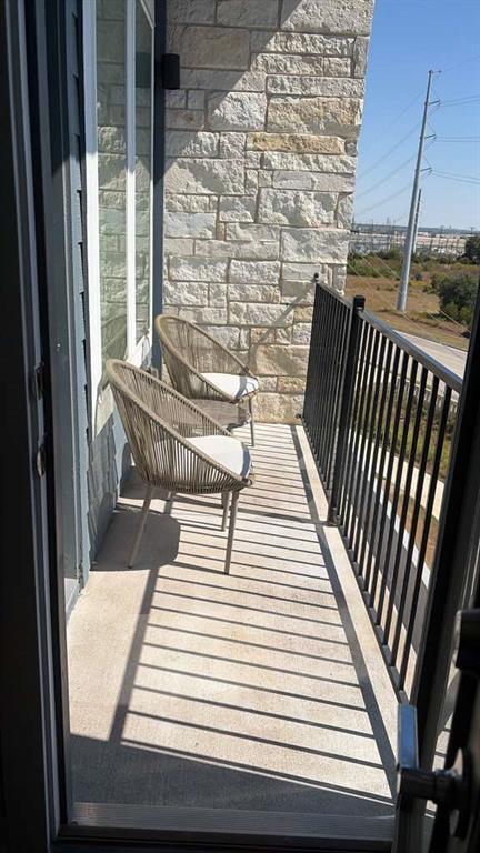 Foto del edificio - 680 Naumann Dr