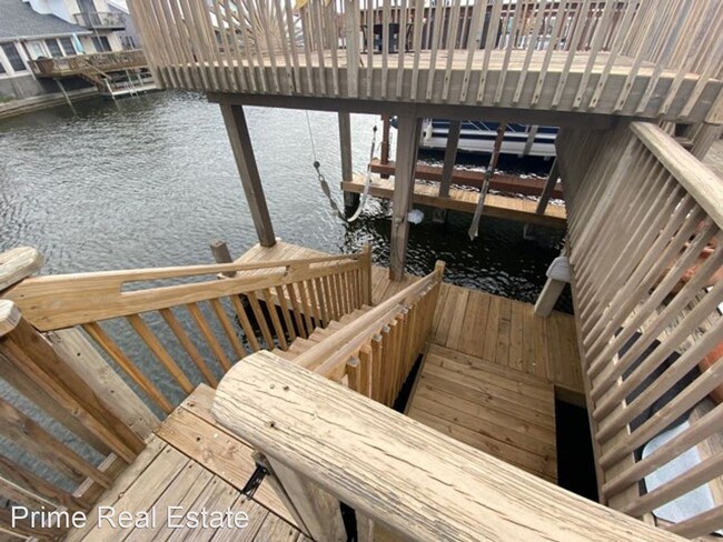 Building Photo - 3 br, 2 bath House - 13953 Man O War Ct