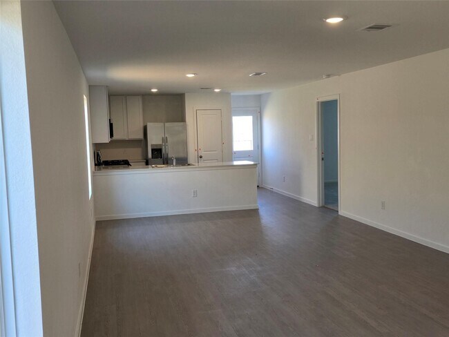 Foto del edificio - 26934 Cherry Plum Ln