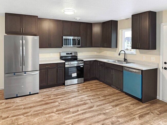 Foto del edificio - 607 W Main St