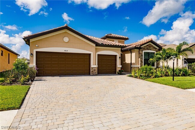 Foto del edificio - 14634 Adina Ln