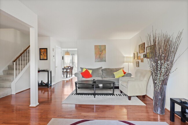 Building Photo - 5517 Cabat Lake Ct