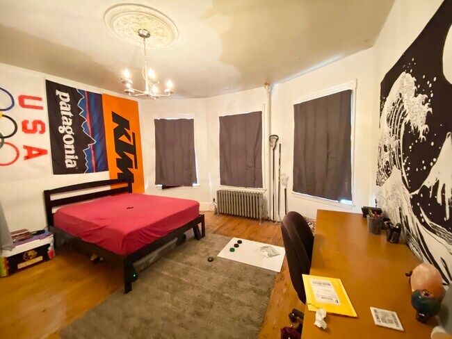 Foto del edificio - 55 Hillside St