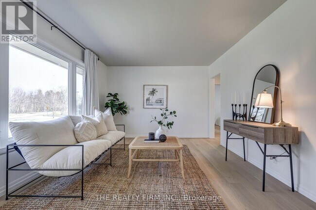 Photo du bâtiment - 408 Ridgewood Cres