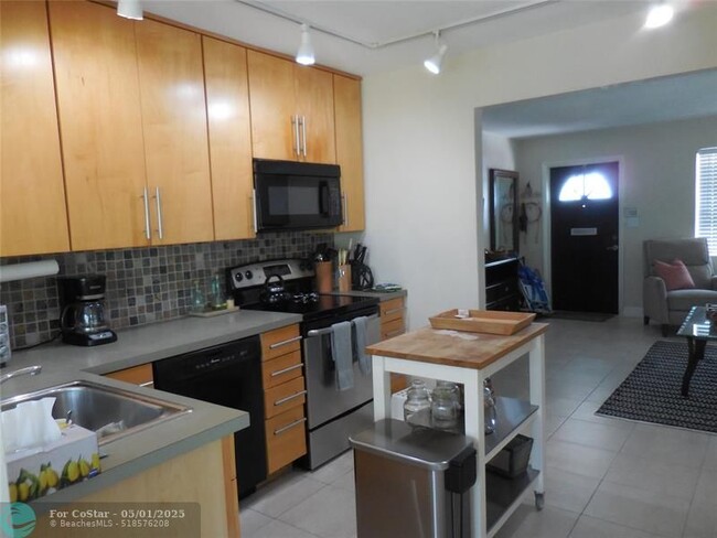 Foto del edificio - 3050 NW 1st Ave