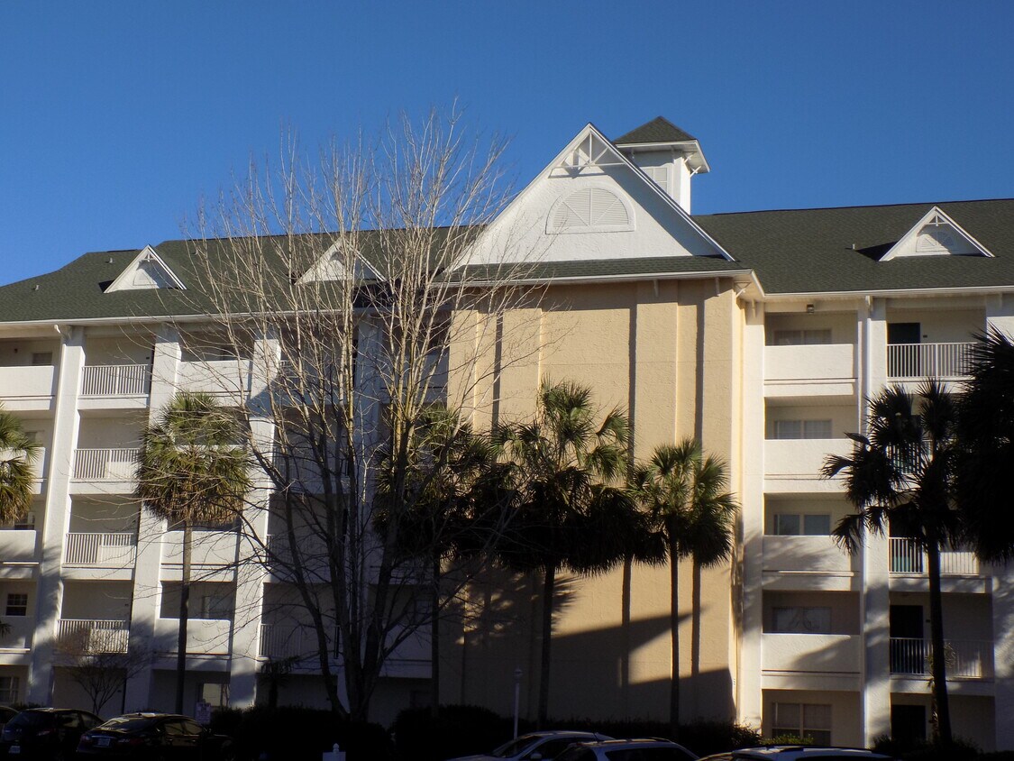 4276 Calinda Ln Unit 126, Niceville, FL 32578 Condo for Rent in