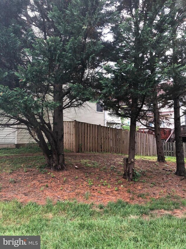 14613 Belcher Farm Ct, Centreville, VA 20120 Townhome Rentals in