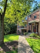 Building Photo - 10684 Weymouth St