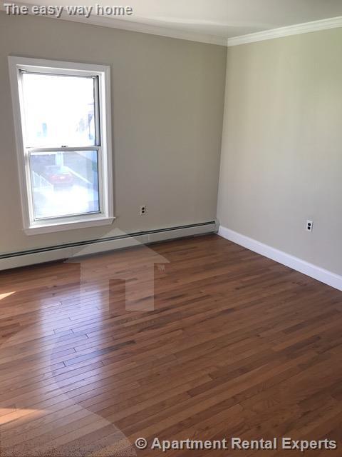 Foto del edificio - 25 Fourth St Unit #2