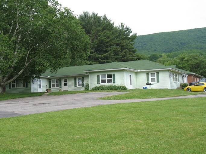 Foto del edificio - Hot Springs Apartments