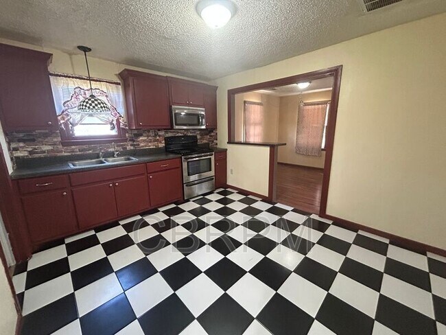 Building Photo - 6216 20th St