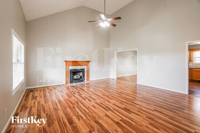 Foto del edificio - 3407 Bradfield Dr