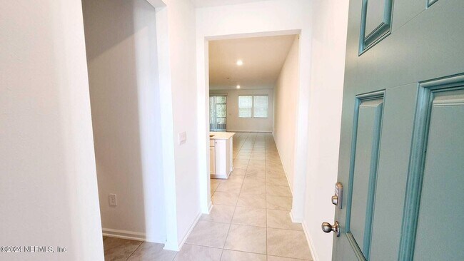 Foto del edificio - 307 Redbud Rd