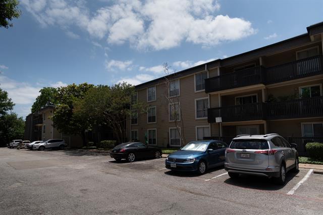 Building Photo - 4851 Cedar Springs Rd