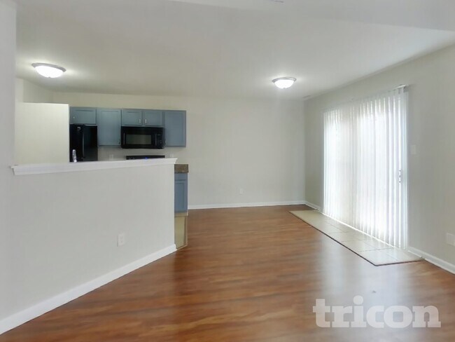 Foto del edificio - 1263 Crescent Dr