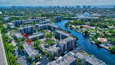 Building Photo - 16 Royal Palm Way