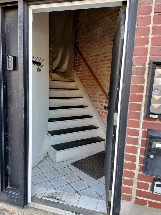 Foto del edificio - 1346 N Paulina St