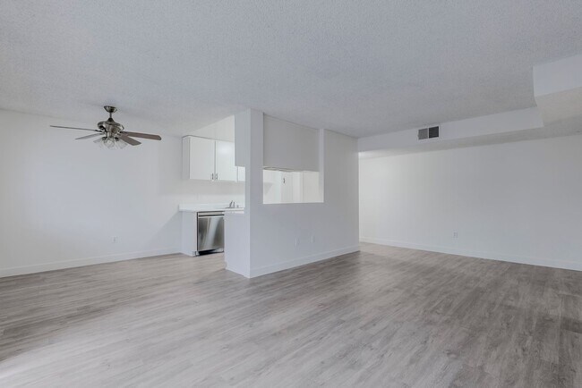 Foto del edificio - Chatsworth Rent This Now