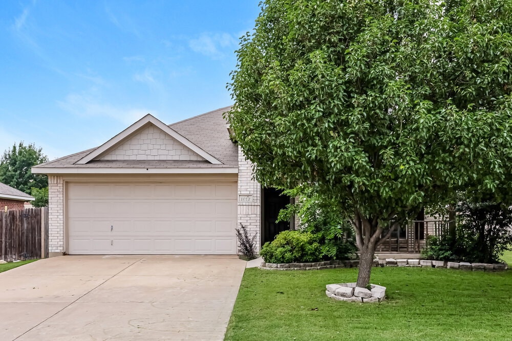 Foto principal - 1012 Junegrass Ln