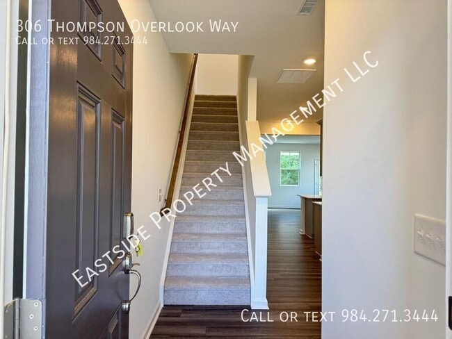 Foto del edificio - 306 Thompson Overlook Wy