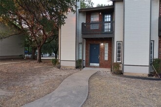 Building Photo - 1830 River Crossing Cir