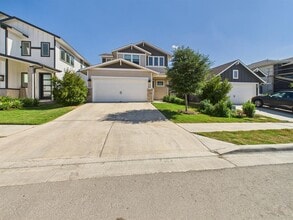 Building Photo - 7602 Bardstown Wy