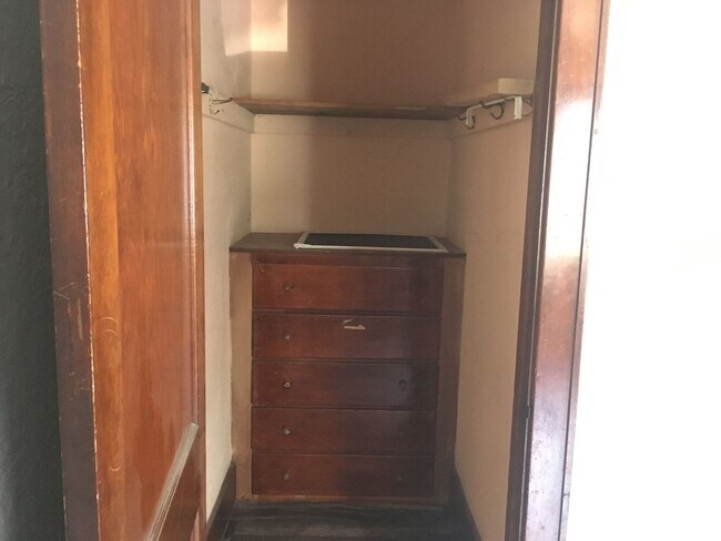 Foto del edificio - 313 Dearborn Ave