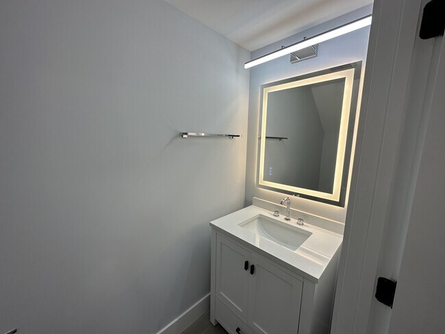 Foto del edificio - 265 Sailfish Dr E