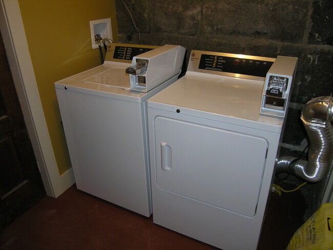 Common area laundry room - 802 Lowell St
