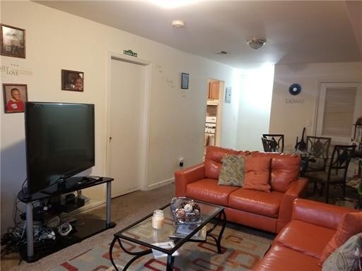 Building Photo - 397 College Dr
