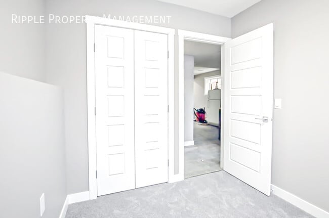 Building Photo - COZY 2-BED BASEMENT | MODERN COMFORT | MARTINDALE PARK