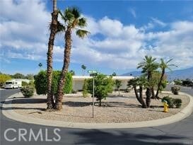 Foto del edificio - 39027 Moronga Canyon Dr