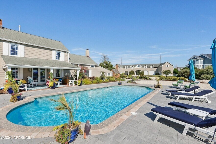 125 NJ-35, Mantoloking, NJ 08738