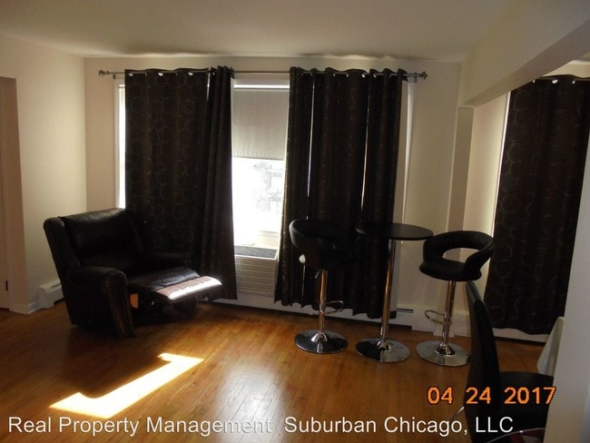 Building Photo - 2 br, 2 bath House - 5220 Oakton St #403