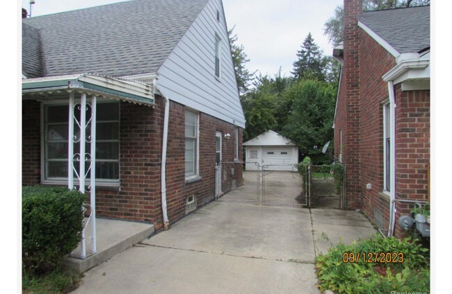Building Photo - 11461 Balfour St