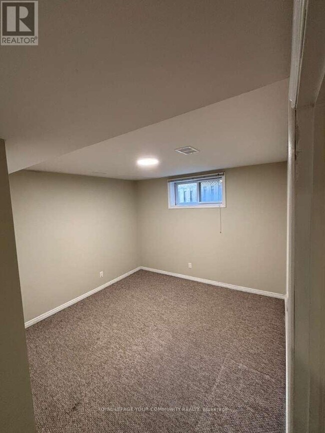 Photo du bâtiment - 27 Michael Ct