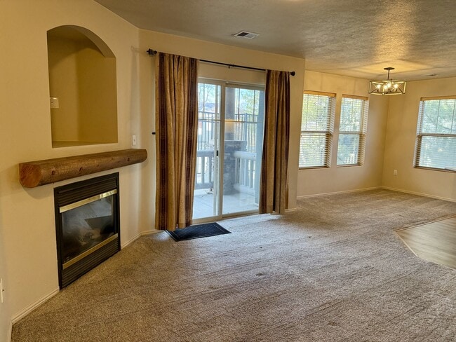 Foto del edificio - 1820 Fox Bay Dr