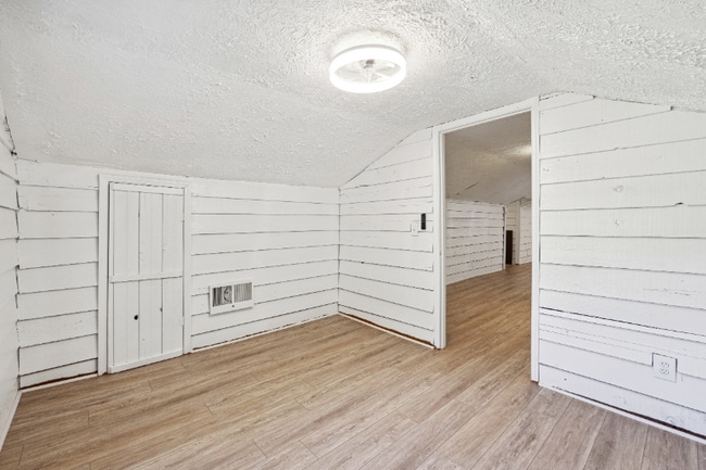 Building Photo - 1247 Wooten Dr