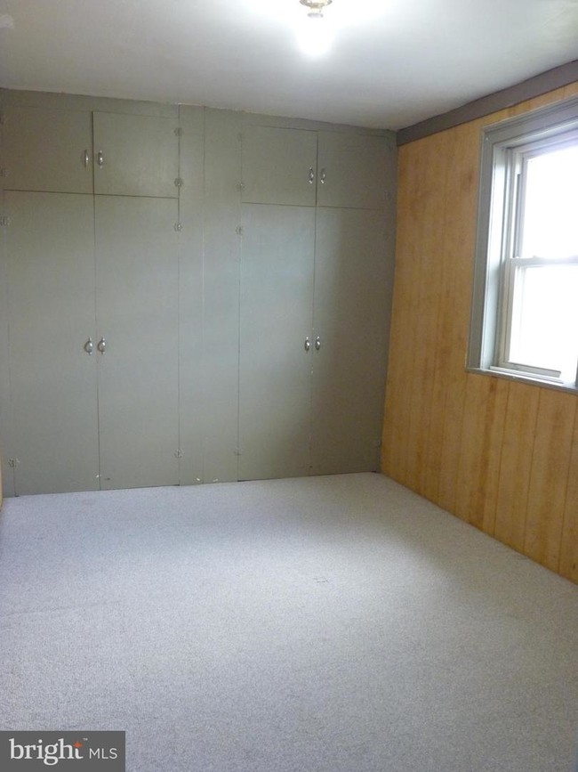 Building Photo - 3943 Molly Pitcher Hwy