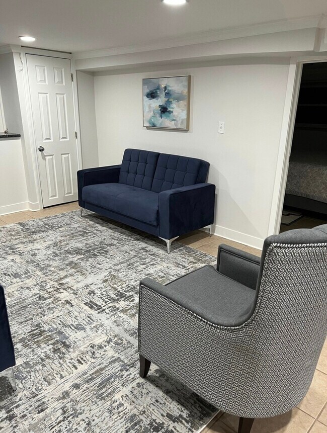 Foto del edificio - 2724 N Marmora Ave