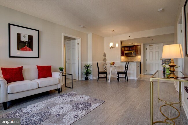 Foto del edificio - 900 N Taylor St