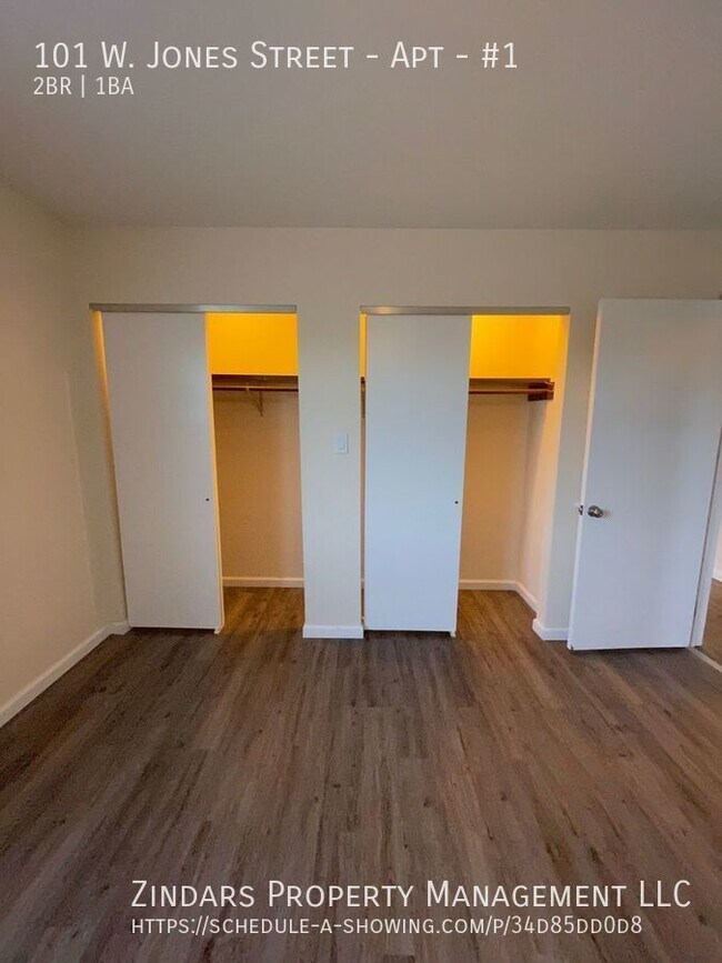 Foto del edificio - 2 bedroom 1 bath apartment on 1st floor Mi...